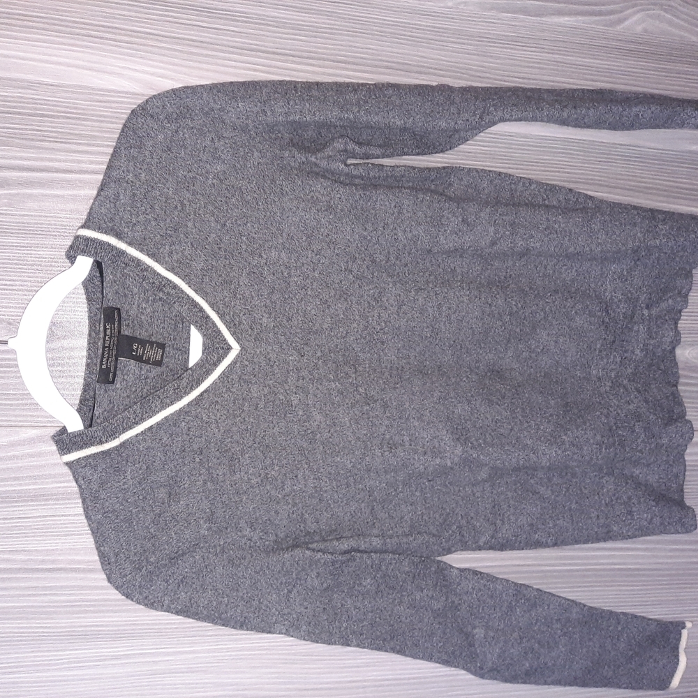Banana Republic Gray Crew Neck Sweater Soft Knit Essential